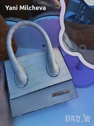 Дамска чанта Jacquemus , снимка 2 - Чанти - 53460551