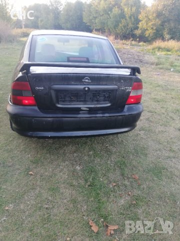 На части Опел вектра, дизел 1996 година, 1.7 TD. , снимка 5 - Автомобили и джипове - 38280166