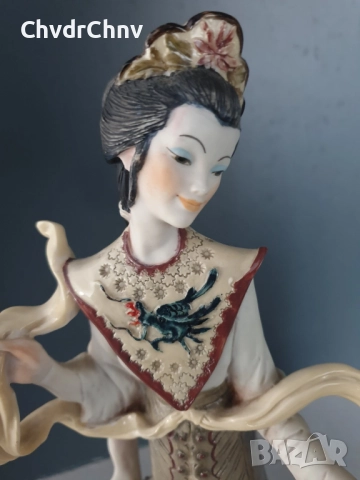 Capodimonte Belcari статуетка резин 35см/Каподимонте италианска фигура на гейша, снимка 4 - Статуетки - 52896803
