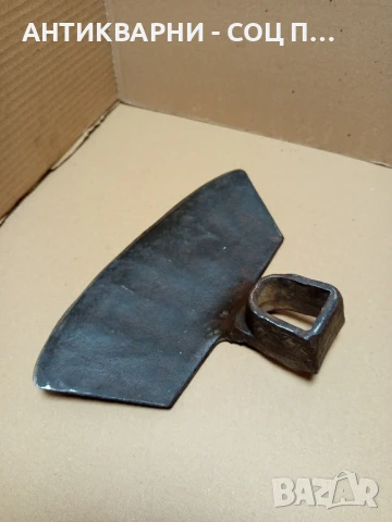 Соц Стара Ръчно Кована Мотика Чапа Номер 5. Тегло 1.200кг., снимка 4 - Антикварни и старинни предмети - 50704706