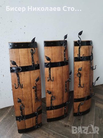 Красиви закачалки изработени от автентични реставрирани бурета с ръчно ковани куки с елементи листа , снимка 5 - Декорация за дома - 44097295