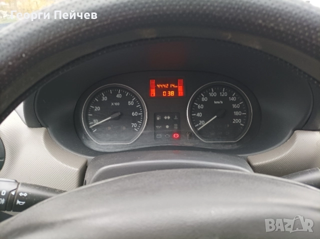 Дачия Логан , снимка 7 - Автомобили и джипове - 52434518