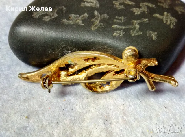 ИЗЯЩНА ФЛОРАЛНА РЕТРО АРТ СТИЛ ПОЗЛАТЕНА БРОШКА с ИСКРЯЩИ КРИСТАЛИ и ПЕРЛИЧКА 42076, снимка 2 - Други - 48734312