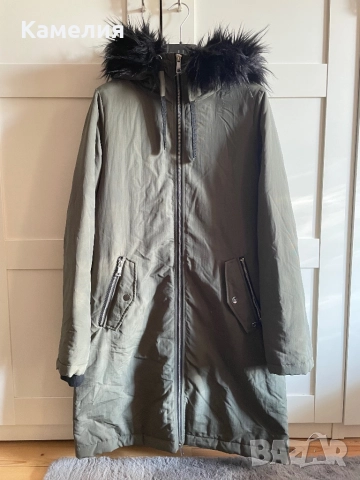 Дамско зимно яке