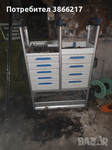 Работни шкафове за бус транспортер, снимка 3 - Аксесоари и консумативи - 53446050