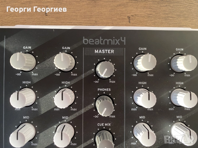 serato reloop beatmix 4 DJ Console, снимка 5 - Друга електроника - 52368637
