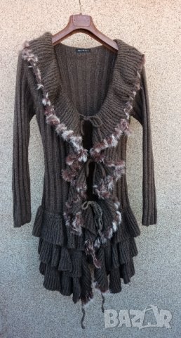 Вълнена дамска и стилна желетка