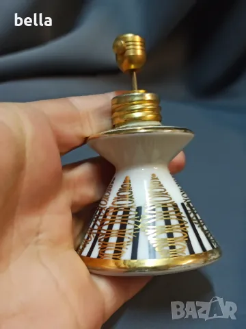 РЯДЪК ПОРЦЕЛАНОВ ФЛАКОН ЗА ПАРЮМ,БАВАРИЯ, снимка 2 - Антикварни и старинни предмети - 47737014