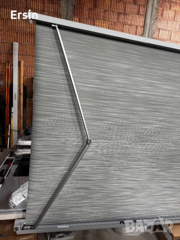 Тента Thule Omnistor 2.60 метрова (Оригинална за VW T5/T6), снимка 5 - Палатки - 52337555