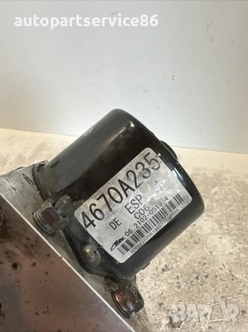 Помпа и Блок ABS за Citroen/Peugeot C-Crosser, 4007 2.2 HDi (2009) 4670A235