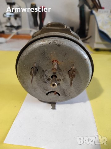 Стар Немски Механичен Часовник Будилник Kaiser , снимка 4 - Антикварни и старинни предмети - 43514918