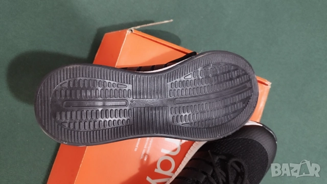 Дамски маратонки, снимка 2 - Маратонки - 51461152