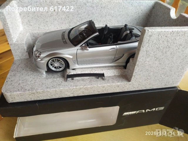 1:18 Mercedes-Benz CLK (C209) DTM AMG Cabrio - Kyosho, снимка 2 - Колекции - 53392754