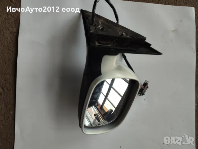 огледало дясно оригинално vw Passat 4, снимка 3 - Части - 47278439
