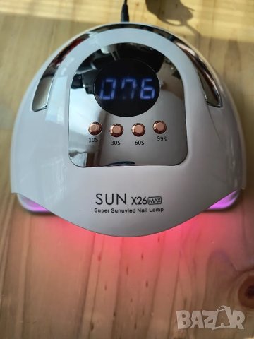 Лед лампа за гел лак . 