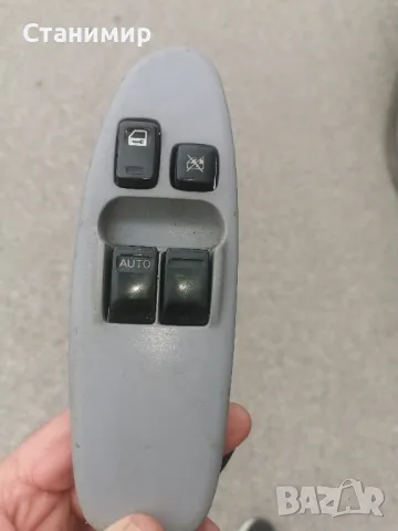 Бутони стъкла Нисан Алмера Тино , снимка 1