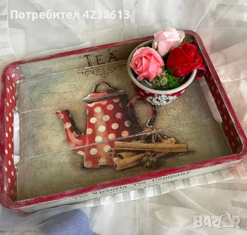 Дървен поднос с декупаж