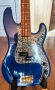 Бас китара Squier P, снимка 1