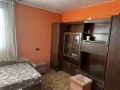 Тристаен апартамент под наем- център, снимка 2