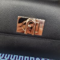 Furla Дамска чанта естествена кожа, снимка 7 - Чанти - 43416009