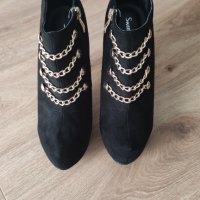 Дамски черни обувки на висок ток велур с златисти елементи 36 номер  , снимка 3 - Дамски елегантни обувки - 38459998