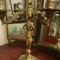 Рядки антикварни фигурални френски бронзови свещници , снимка 3 - Антикварни и старинни предмети - 38561086