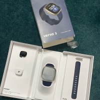 Smart Watch + GPS FITBIT VERSA 3, снимка 3 - Смарт часовници - 35350563