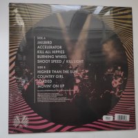 Primal Scream – Live At Levitation рок - Screamadelica, Give Out But Don’t Give Up, XTRMNTR, снимка 2 - Грамофонни плочи - 43794769