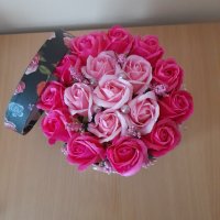 Голяма кутия със сапунени рози , снимка 6 - Изкуствени цветя - 38114729