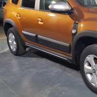 Комплект ( 4 броя ) лайсни за врати за Dacia Duster след 2018 год. , снимка 5 - Аксесоари и консумативи - 39793596