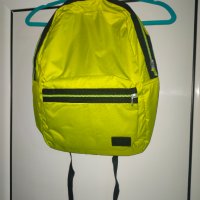 ARMANI JUNIOR детска раница,нова,с торбичка за съхранение, снимка 4 - Раници - 40230360