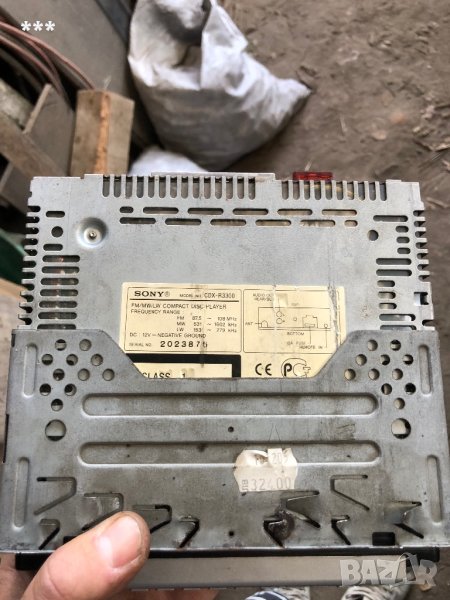 Авто радио CD/MP3/Radio Sony CDX-R3300, снимка 1
