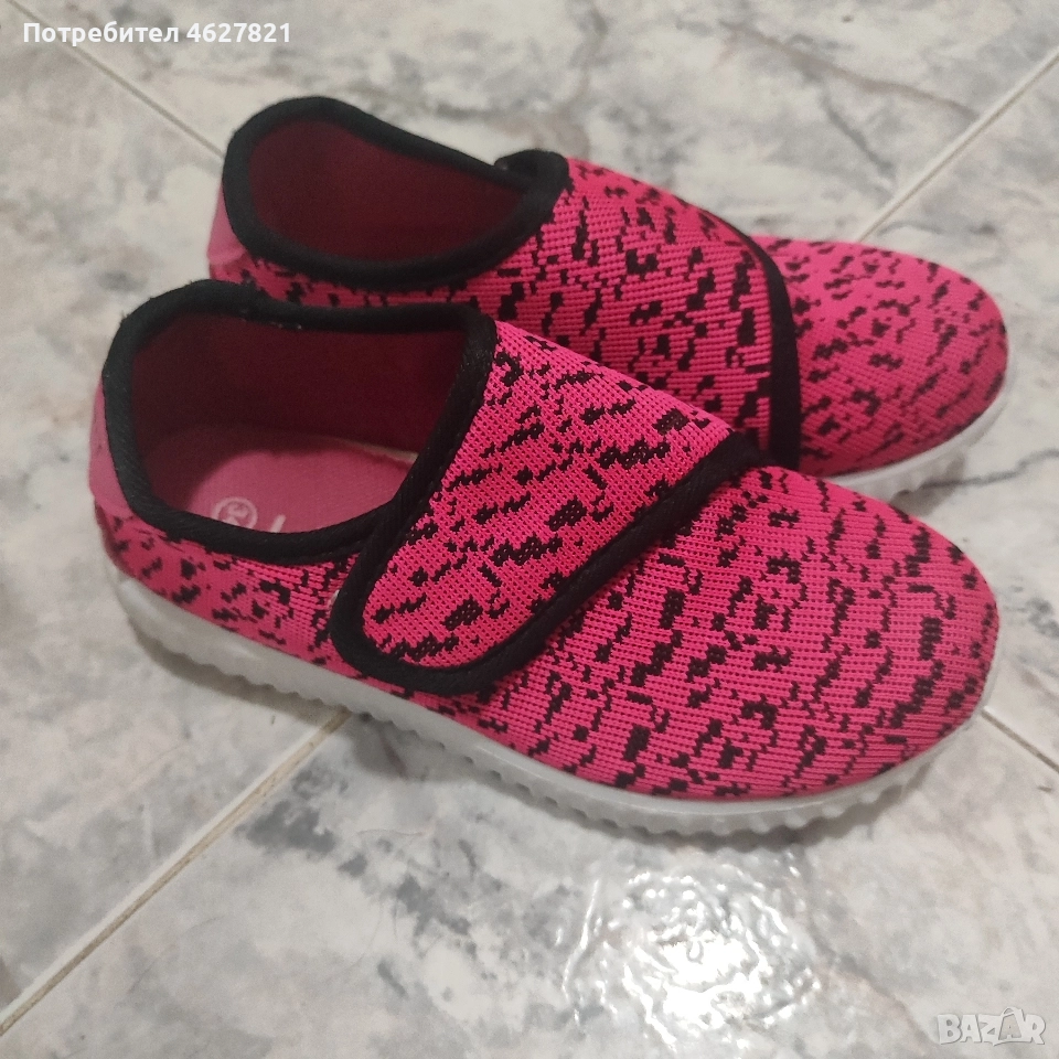 Детски спорни обувки номер 34, снимка 1