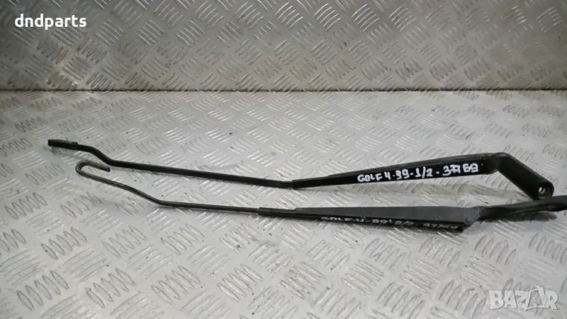 Рамена чистачки VW Golf 4 2000г.	, снимка 1