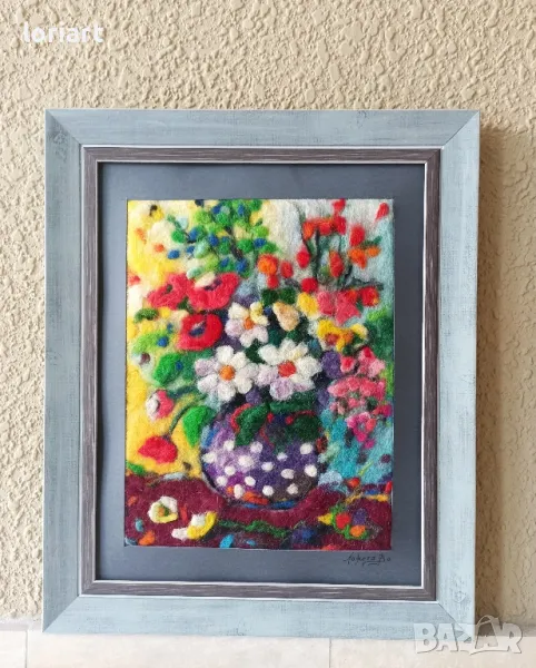 Ваза с цветя/Вълнена живопис/плъст, снимка 1