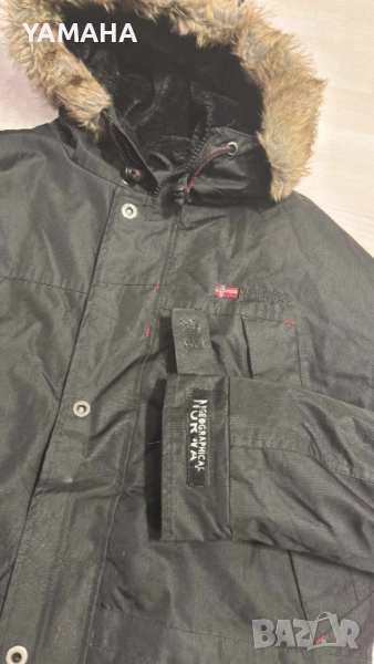 Geographical. Norvay  Мъжко  Яке  М, снимка 1