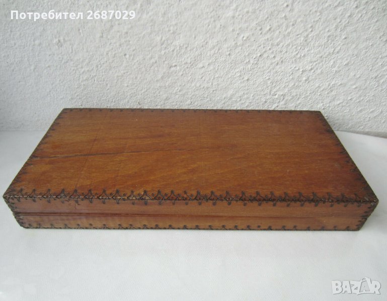 стара дървена кутия за игра - табла, снимка 1