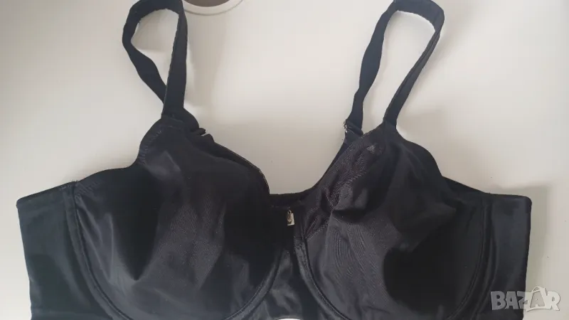 Черен сутиен Triumph 90 C, снимка 1