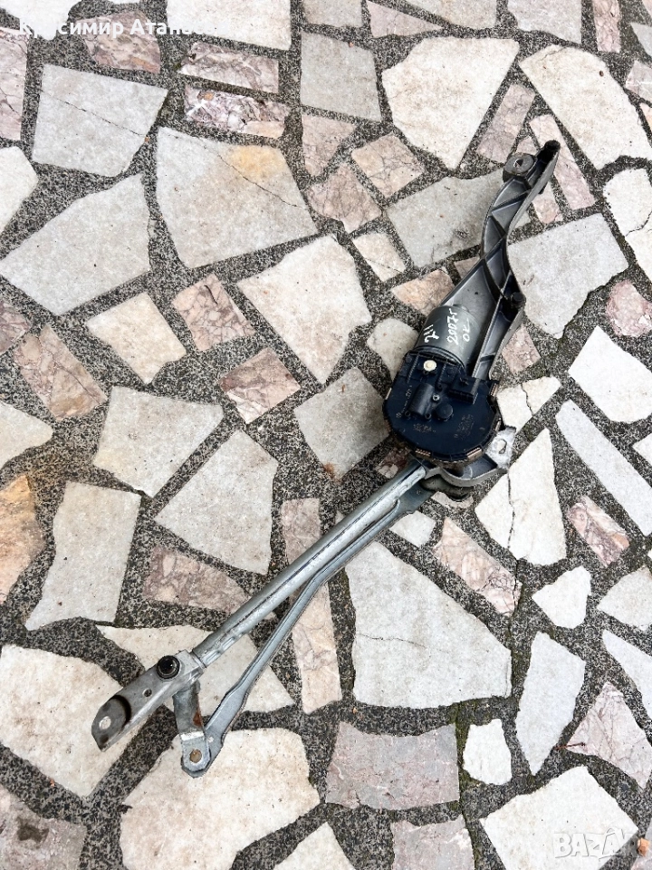 1397220565. Механизъм с моторче чистачки за Мерцедес Е-класа W211. Седан. Комби.0390241841, снимка 1