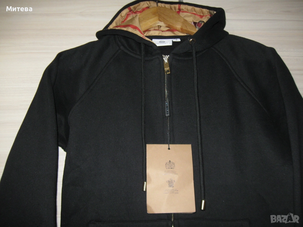 Burberry дамски ватиран суичър, снимка 1