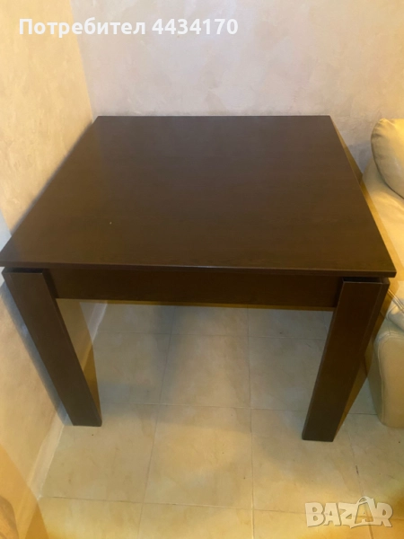 Трапезна маса 90×90×75 см – стабилна маса в добро състояние, снимка 1