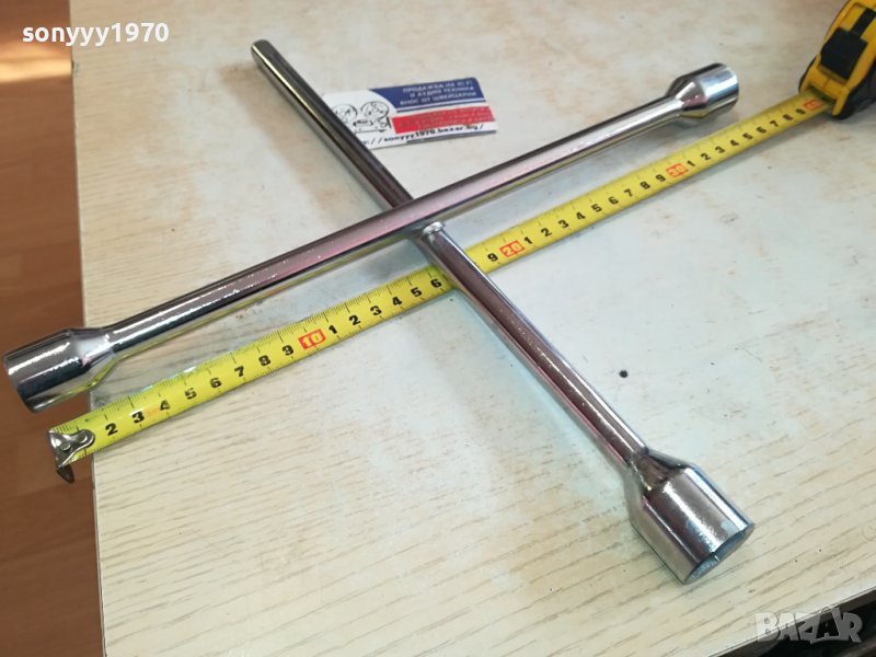 КЛЮЧ ЗА ГУМИ КРЪСТАЧКА 1701241607, снимка 1