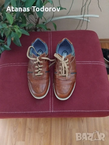 спортни обувки