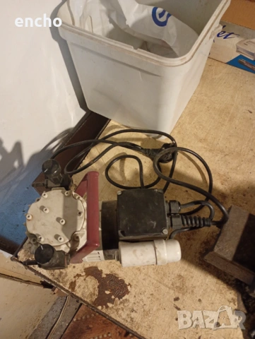 Вакуум помпа sartorius , снимка 2 - Други машини и части - 53506300