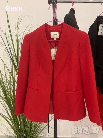 Червено сако, снимка 8 - Сака - 43501041