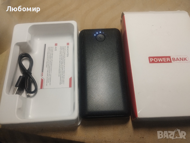 JIGA Външна батерия 27000 mAh Голям капацитет USB C Power Bank Бързо зареждане с фенерче,

, снимка 5 - Оригинални батерии - 44909607