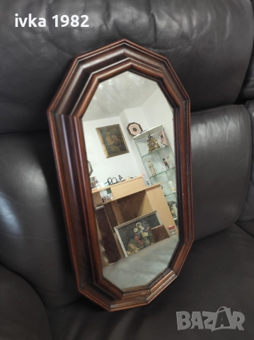 Огледало с рамка
