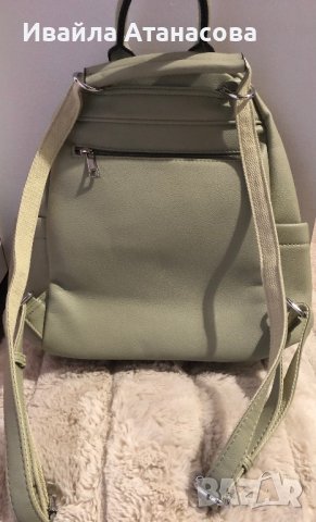 Дамска раница, снимка 4 - Раници - 38765948