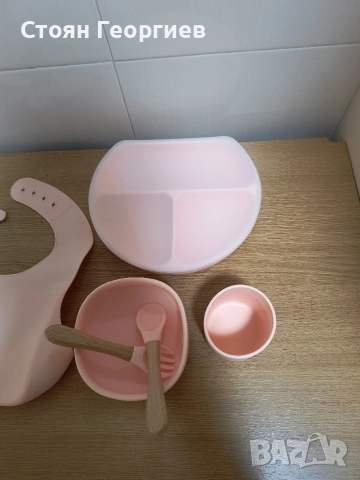 Чисто нов силиконов комплект за хранене, снимка 2 - Други стоки за дома - 52793717
