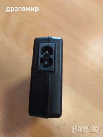 PENTAX BATTERY CHARGER D-BC78, снимка 3 - Батерии, зарядни - 51588854